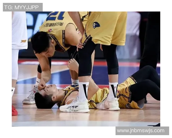 深圳篮球队与南京篮球队赛后分析力量对决的精彩瞬间与战术解读